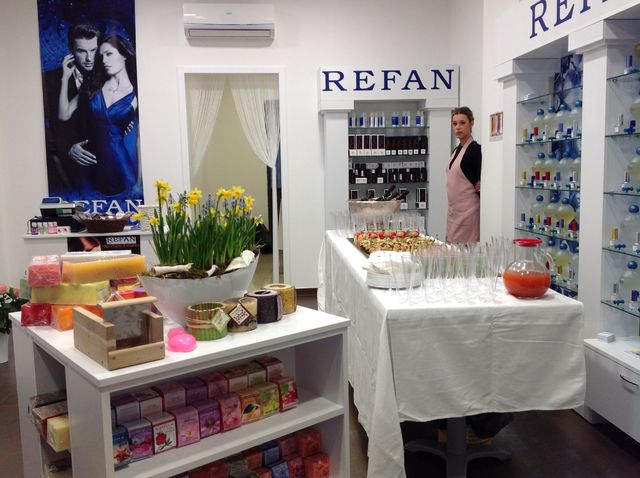 New Refan store in Italy